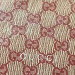 Meet your Posher, Carolyn